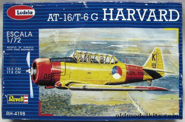 Revell 1/72 AT-16 / T-6G Harvard - Netherlands Navy or Luftwaffe, RH-4198 plastic model kit